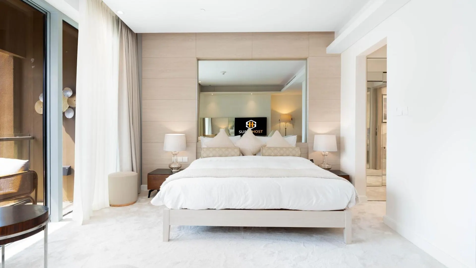 Superhost Emaar Residences Fashion Avenue - Address Dubai Mall 0*,  الإمارات العربية المتحدة