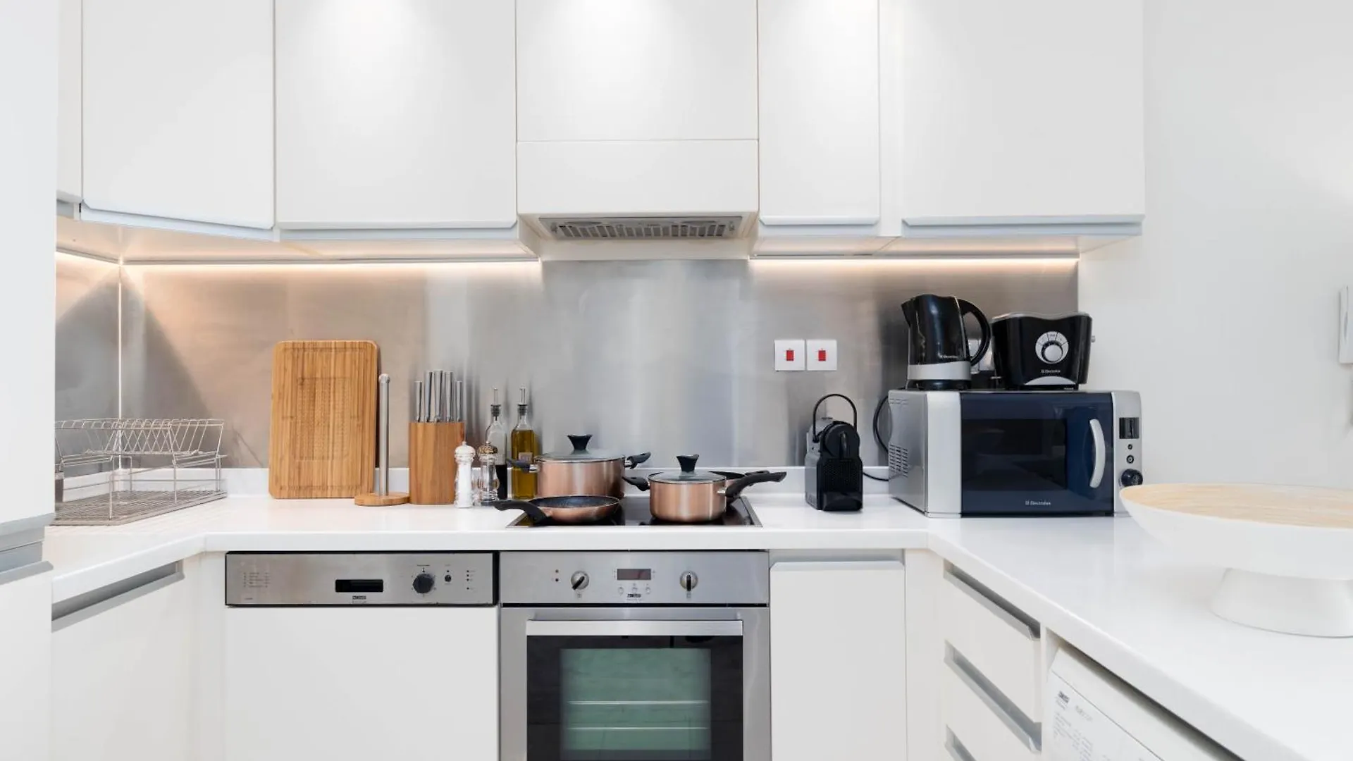 Superhost Emaar Residences Fashion Avenue - Address Dubai Mall